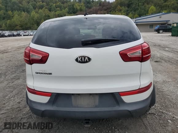 ✅ 2013 Kia Sportage LX • VIN: KNDPB3A26D7420854 • Lot: 83944165. Listed on Copart with 100,136 mi. Free auction sales archive from the USA and detailed vehicle history report at DreamBid. Image 6.