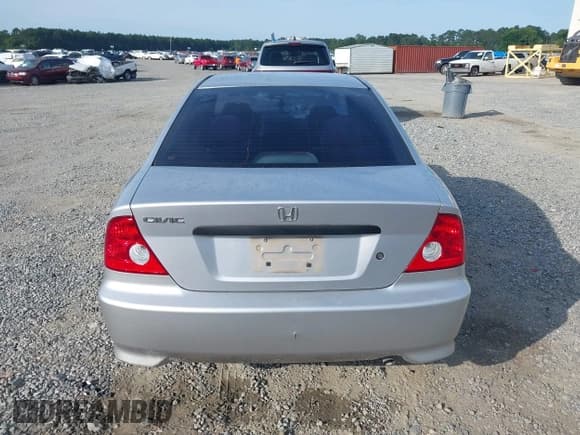✅ 2005 Honda Civic VP • VIN: 1HGEM22155L038116 • Lot: 42550929. Wystawiony na IAAI z przebiegiem 143 103 mil. Bezpłatny archiwum sprzedaży aukcyjnych z USA i szczegółowy raport historii pojazdu na DreamBid. Zdjęcie 17.