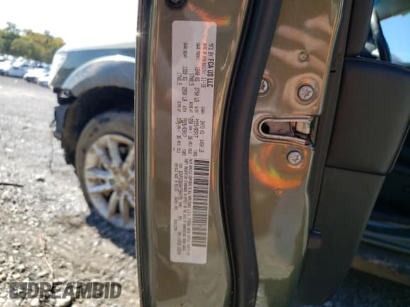 ✅ 2017 Dodge Journey SXT • VIN: 3C4PDCBG0HT554779 • Лот: 86141565. Опубликован ранее на Copart с пробегом 90 423 миль. Бесплатный доступ к архиву аукционных продаж из США и подробный отчёт об истории автомобиля на DreamBid. Изображение 14.