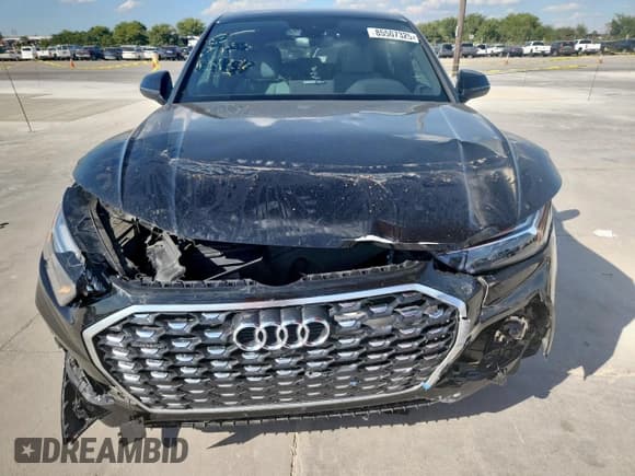 ✅ 2022 Audi Q5 Sportback S line Premium Plus • VIN: WA15AAFY0N2122983 • Lot: 85507325. Listed on Copart with 18,232 mi. Free auction sales archive from the USA and detailed vehicle history report at DreamBid. Image 5.