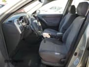 ✅ 2003 Toyota Matrix Std • VIN: 2T1KR32E73C140338 • Lot: 46194115. Listed on Copart with 236,753 mi. Free auction sales archive from the USA and detailed vehicle history report at DreamBid. Image 7.