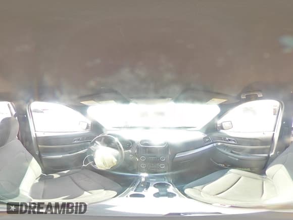 ✅ 2018 Ford Explorer XLT • VIN: 1FM5K7D89JGA64891 • Lot: 85197015. Wystawiony na Copart z przebiegiem 119 797 mil. Bezpłatny archiwum sprzedaży aukcyjnych z USA i szczegółowy raport historii pojazdu na DreamBid. Zdjęcie 15.