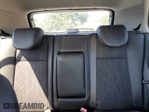 2020 Chevrolet Trax LT z VIN KL7CJLSB2LB065612, wystawiony jako Copart lot #70568255 z przebiegiem 22 668 mil mil oraz Szkoda całkowita • Salvage title. Historia ofert i sprzedaży dostępna na DreamBid. Obrazek 10.