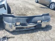 ✅ 2017 Chevrolet Silverado 2500HD Work Truck • VIN: 1GC2CUEG2HZ401439 • Lot: 42288318. Wystawiony na IAAI z przebiegiem 59 383 mil. Bezpłatny archiwum sprzedaży aukcyjnych z USA i szczegółowy raport historii pojazdu na DreamBid. Zdjęcie 18.