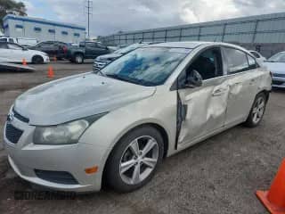 2013 Chevrolet Cruze 2LT with VIN 1G1PE5SB4D7127576, listed as a Copart auction lot 82352185 with 277,798 mi miles and Salvage title. Bid and sale history available at DreamBid. Image 1.