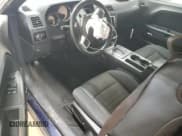 ✅ 2014 Dodge Challenger SXT • VIN: 2C3CDYAG1EH225210 • Lot: 83545054. Wystawiony na Copart z przebiegiem Nie podano. Bezpłatny archiwum sprzedaży aukcyjnych z USA i szczegółowy raport historii pojazdu na DreamBid. Zdjęcie 8.