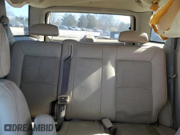 ✅ 2006 Saturn VUE • VIN: 5GZCZ53416S841870 • Lot: 46450895. Wystawiony na Copart z przebiegiem 172 028 mil. Bezpłatny archiwum sprzedaży aukcyjnych z USA i szczegółowy raport historii pojazdu na DreamBid. Zdjęcie 10.