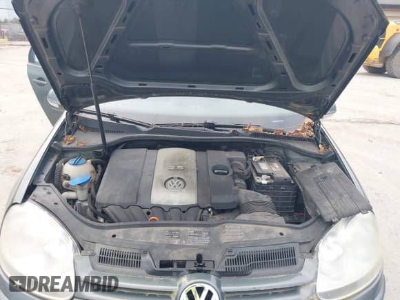 ✅ 2008 Volkswagen Rabbit S • VIN: WVWDB71K48W214390 • Lot: 42463355. Listed on IAAI with 143,904 mi. Free auction sales archive from the USA and detailed vehicle history report at DreamBid. Image 10.