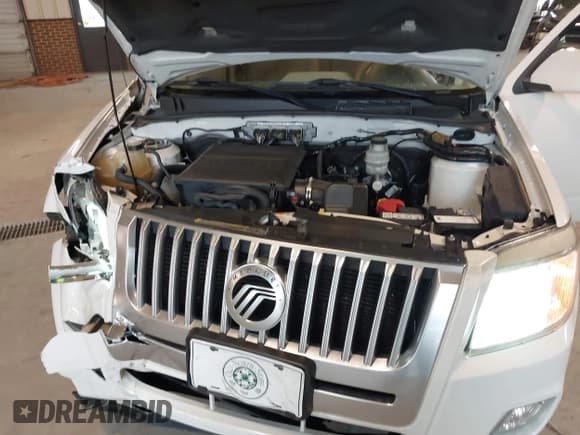 ✅ 2010 Mercury Mariner Premier • VIN: 4M2CN8HGXAKJ00279 • Lot: 41748487. Listed on IAAI with 116,565 mi. Free auction sales archive from the USA and detailed vehicle history report at DreamBid. Image 10.