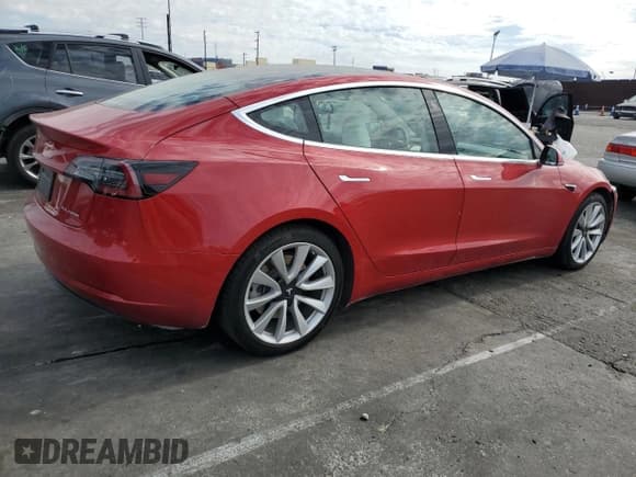 ✅ 2020 Tesla Model 3 Long Range • VIN: 5YJ3E1EB8LF651932 • Lot: 92059085. Listed on Copart with 102,345 mi. Free auction sales archive from the USA and detailed vehicle history report at DreamBid. Image 3.
