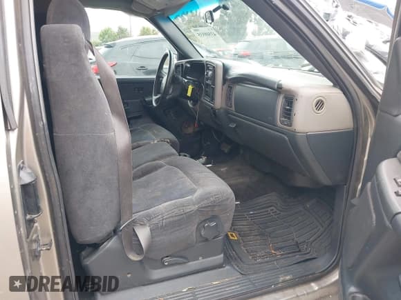 ✅ 2001 Chevrolet Silverado 1500 LT • VIN: 1GCEC19T91Z326392 • Лот: 43508935. Опубликован ранее на IAAI с пробегом Не указан. Бесплатный доступ к архиву аукционных продаж из США и подробный отчёт об истории автомобиля на DreamBid. Изображение 5.