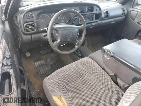 2001 Dodge 1500 с VIN 1B7HF16Z91S332456, выставлен на аукционе Copart как лот 86576254 с пробегом 151 706 миль миль и Списание • Salvage title. История ставок и продаж доступна на DreamBid. Изображение 8.