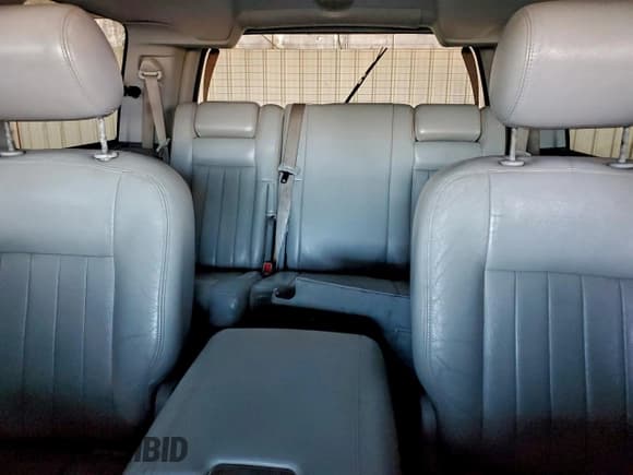 ✅ 2004 Lincoln Navigator Luxury • VIN: 5LMFU27R74LJ32295 • Lot: 94516835. Listed on Copart with 176,361 mi. Free auction sales archive from the USA and detailed vehicle history report at DreamBid. Image 10.