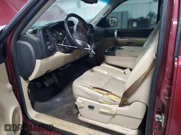 ✅ 2008 Chevrolet Silverado 1500 1LT • VIN: 3GCEK13398G299121 • Lot: 89805085. Listed on Copart with 237,218 mi. Free auction sales archive from the USA and detailed vehicle history report at DreamBid. Image 7.