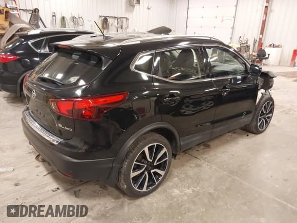 ✅ 2019 Nissan Rogue SL • VIN: JN1BJ1CR1KW623250 • Лот: 41889981. Опубликован ранее на IAAI с пробегом 92 821 миль. Бесплатный доступ к архиву аукционных продаж из США и подробный отчёт об истории автомобиля на DreamBid. Изображение 4.