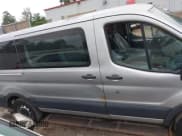 ✅ 2015 Ford Transit XL • VIN: 1FMZK1YMXFKA05407 • Lot: 42920935. Wystawiony na IAAI z przebiegiem 149 168 mil. Bezpłatny archiwum sprzedaży aukcyjnych z USA i szczegółowy raport historii pojazdu na DreamBid. Zdjęcie 13.