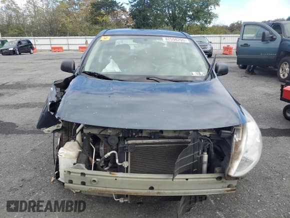 ✅ 2015 Nissan Versa S Plus • VIN: 3N1CN7AP0FL827076 • Lot: 82598295. Wystawiony na Copart z przebiegiem 132 343 mil. Bezpłatny archiwum sprzedaży aukcyjnych z USA i szczegółowy raport historii pojazdu na DreamBid. Zdjęcie 5.