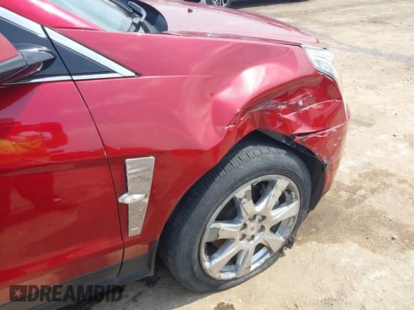 ✅ 2012 Cadillac SRX Premium Collection • VIN: 3GYFNCE38CS591279 • Lot: 42301054. Wystawiony na IAAI z przebiegiem 118 493 mil. Bezpłatny archiwum sprzedaży aukcyjnych z USA i szczegółowy raport historii pojazdu na DreamBid. Zdjęcie 6.