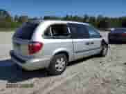 2005 Dodge Caravan SE с VIN 1D4GP24R15B426552, выставлен на аукционе Copart как лот 75885184 с пробегом 296 478 миль миль и Списание • Salvage title. История ставок и продаж доступна на DreamBid. Изображение 3.
