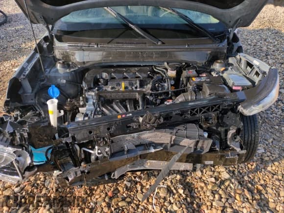 ✅ 2022 Hyundai Venue SE • VIN: KMHRB8A30NU207427 • Lot: 83052634. Listed on Copart with 15,159 mi. Free auction sales archive from the USA and detailed vehicle history report at DreamBid. Image 11.