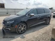 ✅ 2022 Chrysler Pacifica Pinnacle • VIN: 2C4RC3PG7NR144001 • Лот: 64802224. Опубликован ранее на Copart с пробегом 28 289 миль. Бесплатный доступ к архиву аукционных продаж из США и подробный отчёт об истории автомобиля на DreamBid. Изображение 1.