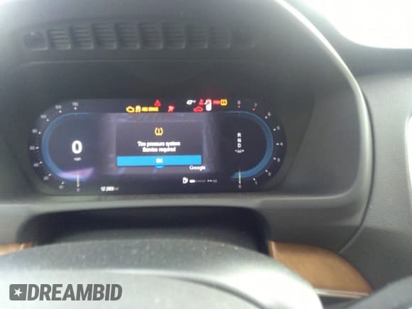 ✅ 2024 Volvo XC90 Plus Bright Theme • VIN: YV4062PE3R1190974 • Lot: 41785085. Wystawiony na IAAI z przebiegiem 12 283 mil. Bezpłatny archiwum sprzedaży aukcyjnych z USA i szczegółowy raport historii pojazdu na DreamBid. Zdjęcie 7.