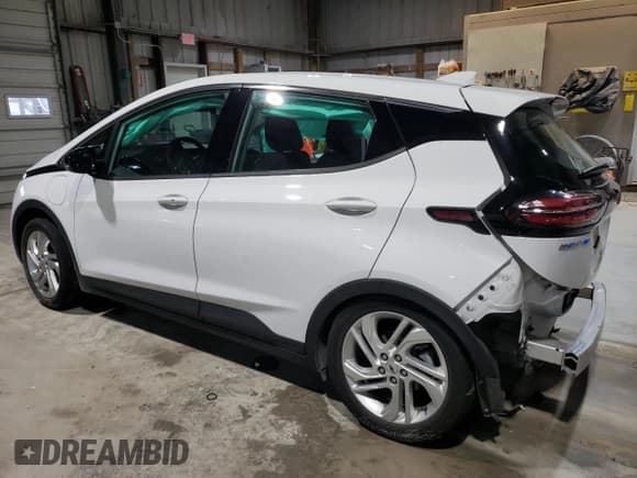 ✅ 2023 Chevrolet Bolt EV 1LT • VIN: 1G1FW6S04P4187540 • Lot: 43589145. Wystawiony na Copart z przebiegiem 34 359 mil. Bezpłatny archiwum sprzedaży aukcyjnych z USA i szczegółowy raport historii pojazdu na DreamBid. Zdjęcie 2.