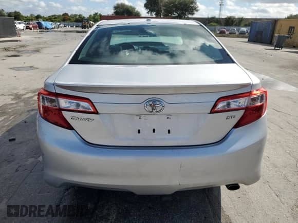2012 Toyota Camry SE с VIN 4T1BF1FK9CU032427, выставлен на аукционе Copart как лот 87130155 с пробегом 309 212 миль миль и Списание • Salvage title. История ставок и продаж доступна на DreamBid. Изображение 6.
