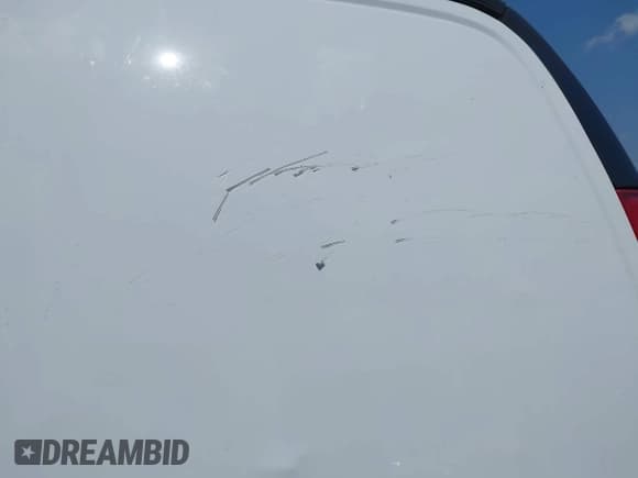 ✅ 2017 Chevrolet Express Cargo • VIN: 1GCWGAFG8H1100031 • Lot: 42456795. Listed on IAAI with 243,101 mi. Free auction sales archive from the USA and detailed vehicle history report at DreamBid. Image 18.