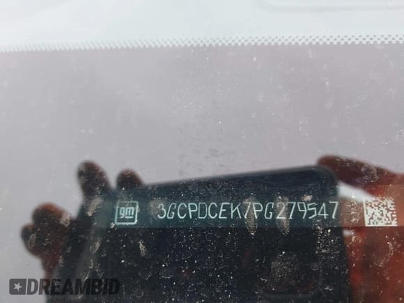 ✅ 2023 Chevrolet Silverado 1500 Custom Trail Boss • VIN: 3GCPDCEK7PG279547 • Lot: 41872652. Wystawiony na IAAI z przebiegiem 17 677 mil. Bezpłatny archiwum sprzedaży aukcyjnych z USA i szczegółowy raport historii pojazdu na DreamBid. Zdjęcie 9.