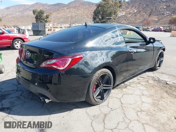 ✅ 2013 Hyundai Genesis Coupe Premium • VIN: KMHHT6KD6DU105648 • Lot: 43496067. Listed on IAAI with 70,093 mi. Free auction sales archive from the USA and detailed vehicle history report at DreamBid. Image 4.
