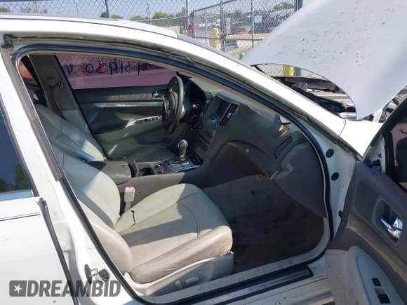 ✅ 2012 Infiniti G25 Journey • VIN: JN1DV6AP2CM700507 • Lot: 43193054. Listed on IAAI with 154,576 mi. Free auction sales archive from the USA and detailed vehicle history report at DreamBid. Image 5.
