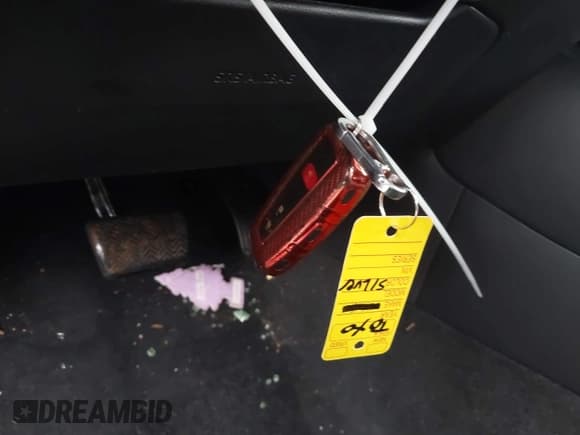 ✅ 2021 Toyota Corolla SE • VIN: JTND4MBEXM3141972 • Лот: 43783663. Опубликован ранее на IAAI с пробегом 50 114 миль. Бесплатный доступ к архиву аукционных продаж из США и подробный отчёт об истории автомобиля на DreamBid. Изображение 11.