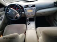 ✅ 2010 Toyota Camry LE • VIN: 4T1BF3EK9AU528709 • Лот: 90973805. Опубликован ранее на Copart с пробегом 262 923 миль. Бесплатный доступ к архиву аукционных продаж из США и подробный отчёт об истории автомобиля на DreamBid. Изображение 8.