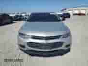 ✅ 2017 Chevrolet Malibu LS • VIN: 1G1ZB5ST5HF284782 • Лот: 84461765. Опубликован ранее на Copart с пробегом 153 545 миль. Бесплатный доступ к архиву аукционных продаж из США и подробный отчёт об истории автомобиля на DreamBid. Изображение 5.