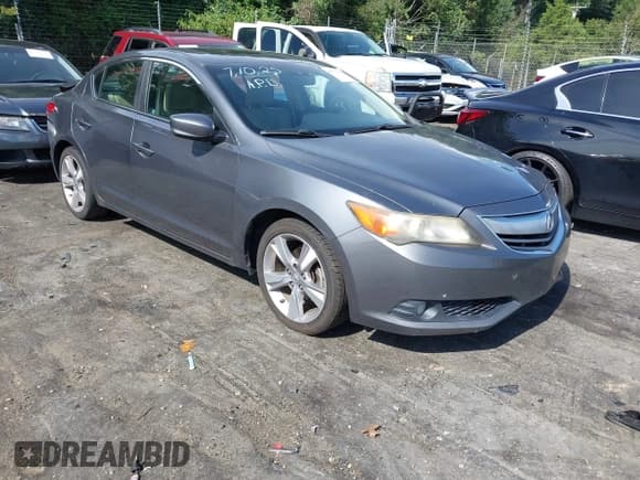 ✅ 2013 Acura ILX Premium • VIN: 19VDE1F55DE012274 • Lot: 42771105. Wystawiony na IAAI z przebiegiem 245 537 mil. Bezpłatny archiwum sprzedaży aukcyjnych z USA i szczegółowy raport historii pojazdu na DreamBid. Zdjęcie 1.