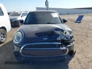 ✅ 2015 MINI Hardtop 4 Door S • VIN: WMWXU3C50F2B62333 • Lot: 42437960. Wystawiony na IAAI z przebiegiem 106 260 mil. Bezpłatny archiwum sprzedaży aukcyjnych z USA i szczegółowy raport historii pojazdu na DreamBid. Zdjęcie 12.