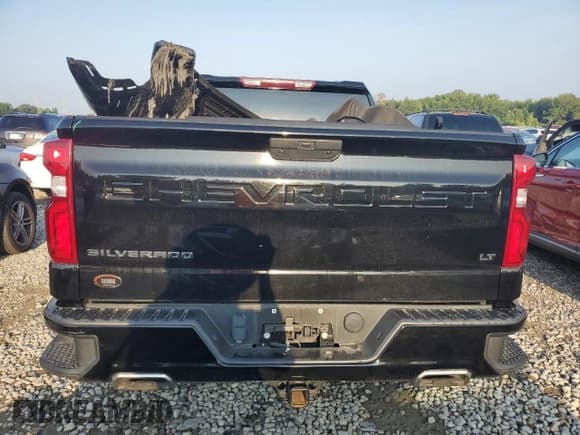 ✅ 2021 Chevrolet Silverado 1500 LT Trail Boss • VIN: 1GCPYFEL4MZ437353 • Lot: 66772594. Wystawiony na Copart z przebiegiem 49 190 mil. Bezpłatny archiwum sprzedaży aukcyjnych z USA i szczegółowy raport historii pojazdu na DreamBid. Zdjęcie 6.