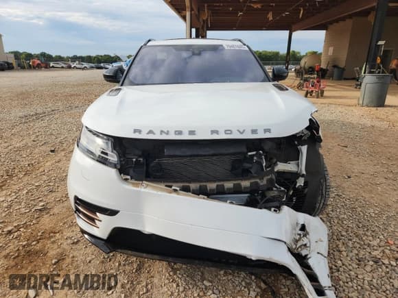 ✅ 2019 Land Rover Range Rover Velar R-Dynamic SE • VIN: SALYL2EX2KA232424 • Lot: 70461845. Wystawiony na Copart z przebiegiem 46 025 mil. Bezpłatny archiwum sprzedaży aukcyjnych z USA i szczegółowy raport historii pojazdu na DreamBid. Zdjęcie 5.
