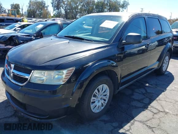 2010 Dodge Journey SE z VIN 3D4PG4FB2AT207958, wystawiony jako IAAI lot #43035194 z przebiegiem 120 227 mil mil oraz . Historia ofert i sprzedaży dostępna na DreamBid. Obrazek 17.