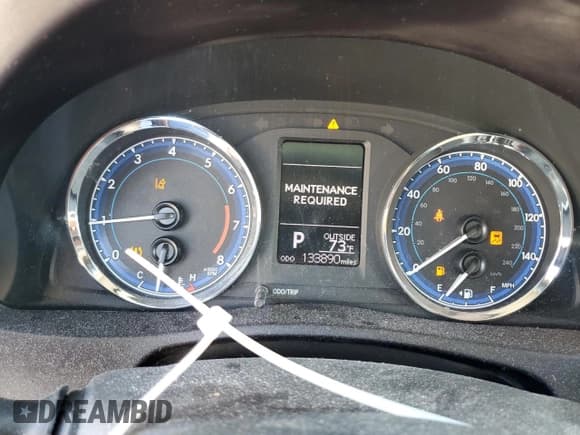 ✅ 2019 Toyota Corolla LE • VIN: 5YFBURHE9KP890931 • Lot: 86835815. Wystawiony na Copart z przebiegiem 133 890 mil. Bezpłatny archiwum sprzedaży aukcyjnych z USA i szczegółowy raport historii pojazdu na DreamBid. Zdjęcie 9.