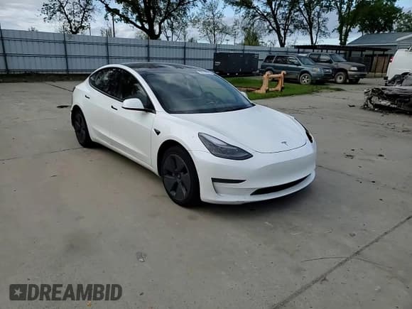 ✅ 2022 Tesla Model 3 • VIN: 5YJ3E1EA5NF201715 • Lot: 50732595. Listed on Copart with 116,913 mi. Free auction sales archive from the USA and detailed vehicle history report at DreamBid. Image 10.