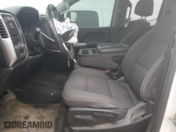 ✅ 2019 Chevrolet Silverado 2500HD LT • VIN: 2GC2CSEG8K1204277 • Lot: 88965505. Wystawiony na Copart z przebiegiem 152 568 mil. Bezpłatny archiwum sprzedaży aukcyjnych z USA i szczegółowy raport historii pojazdu na DreamBid. Zdjęcie 7.