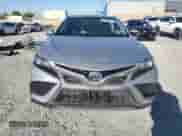 2021 Toyota Camry Hybrid SE с VIN 4T1G31AK7MU556263, выставлен на аукционе Copart как лот 84229075 с пробегом 104 650 миль миль и Списание • Salvage title. История ставок и продаж доступна на DreamBid. Изображение 5.