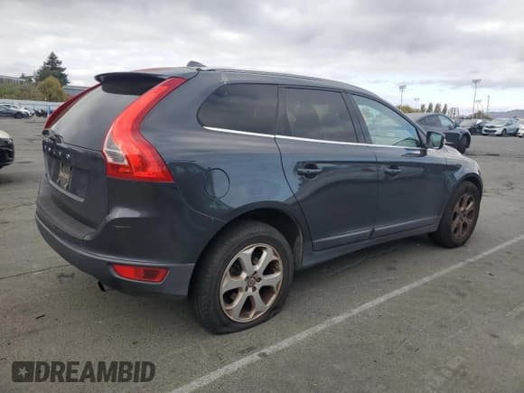 ✅ 2013 Volvo XC60 3.2L • VIN: YV4940DL8D2391406 • Лот: 85886305. Опубликован ранее на Copart с пробегом 149 507 миль. Бесплатный доступ к архиву аукционных продаж из США и подробный отчёт об истории автомобиля на DreamBid. Изображение 3.