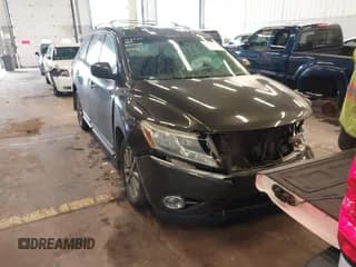 ✅ 2015 Nissan Pathfinder S • VIN: 5N1AR2MM0FC660559 • Lot: 41302354. Wystawiony na IAAI z przebiegiem 101 263 mil. Bezpłatny archiwum sprzedaży aukcyjnych z USA i szczegółowy raport historii pojazdu na DreamBid. Zdjęcie 1.