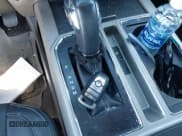 ✅ 2019 Ford F-150 XL • VIN: 1FTEW1E46KKE94880 • Лот: 42690661. Опубликован ранее на IAAI с пробегом 109 839 миль. Бесплатный доступ к архиву аукционных продаж из США и подробный отчёт об истории автомобиля на DreamBid. Изображение 11.