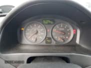 ✅ 2010 Volvo V50 • VIN: YV1390MWXA2558925 • Lot: 48589745. Wystawiony na Copart z przebiegiem 80 600 mil. Bezpłatny archiwum sprzedaży aukcyjnych z USA i szczegółowy raport historii pojazdu na DreamBid. Zdjęcie 9.