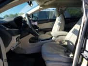 ✅ 2017 Lincoln MKC Reserve • VIN: 5LMTJ3DH5HUL54573 • Lot: 84737825. Wystawiony na Copart z przebiegiem Nie podano. Bezpłatny archiwum sprzedaży aukcyjnych z USA i szczegółowy raport historii pojazdu na DreamBid. Zdjęcie 7.