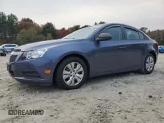 2014 Chevrolet Cruze LS z VIN 1G1PA5SG3E7205435, wystawiony jako Copart lot #91426375 z przebiegiem 123 215 mil mil oraz Czysty tytuł • Clean title. Historia ofert i sprzedaży dostępna na DreamBid. Obrazek 1.